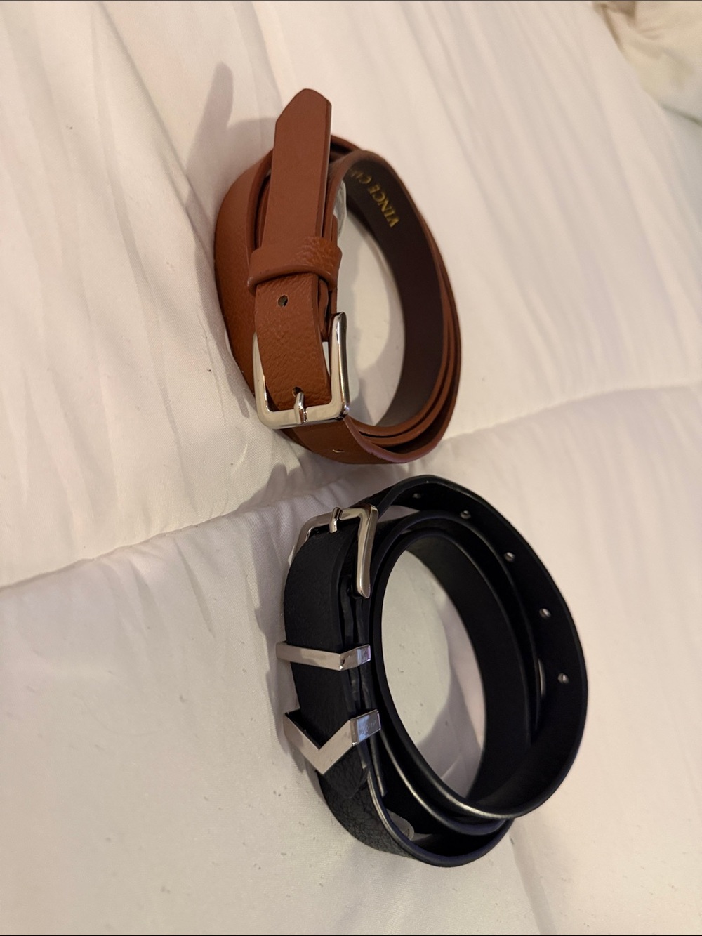 2 skinny belts